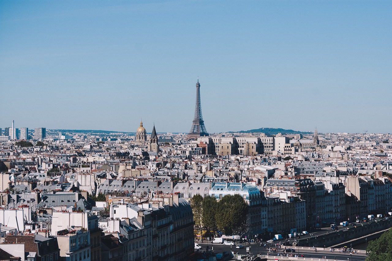 Moving to Paris during a pandemic- key considerations